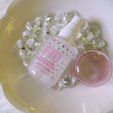 Wet N Wild Fantasy Maker 3-in-1 Face Mist Dewy Illusion